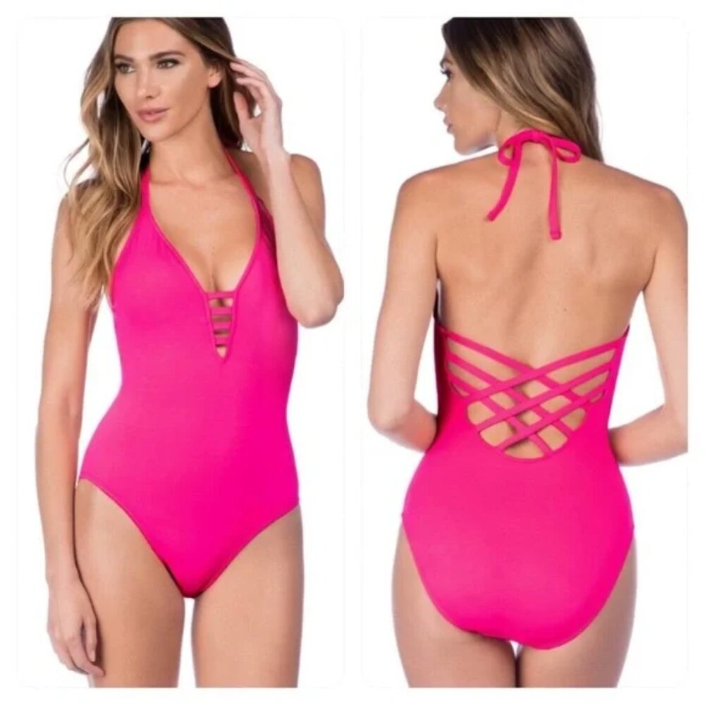 La Blanca Island Goddess Keyhole One Piece Bathing Suit